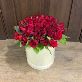 35 red premium roses in a hat box
