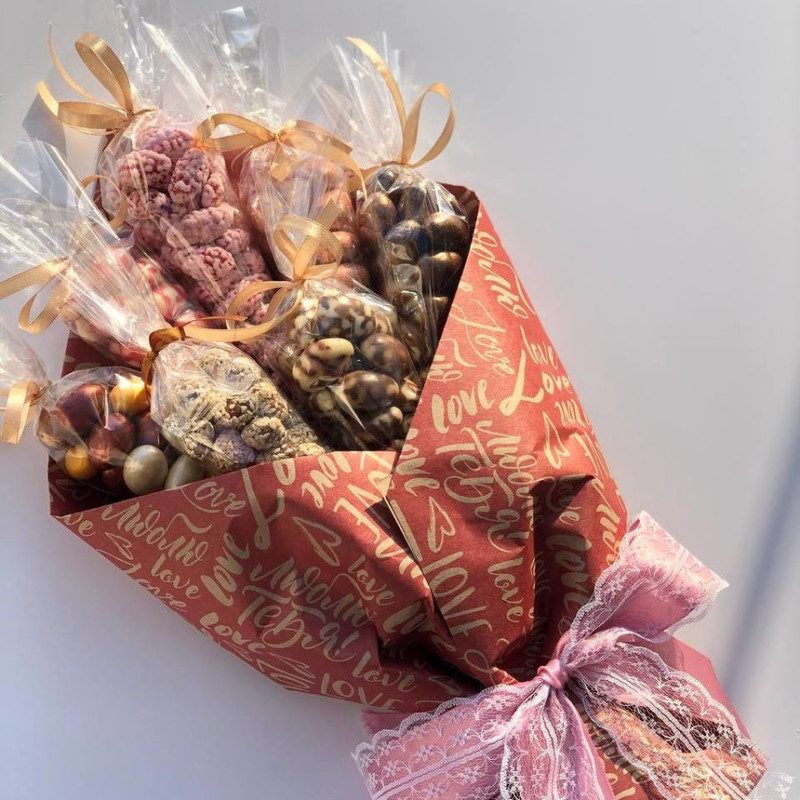 Sweet bouquet of nuts, standart