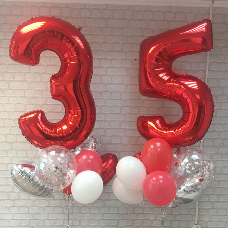 Composition of balloons with two numbers, standart