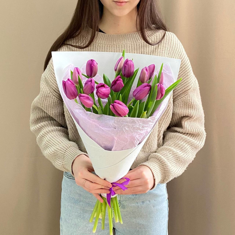 Bouquet of 15 purple tulips, standart