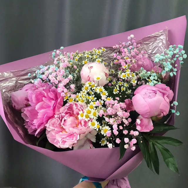 Delicate peonies, vendor code: 333053354, hand-delivered to Kaliningrad