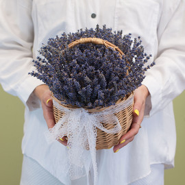 Basket with lavender "Lavaflower"