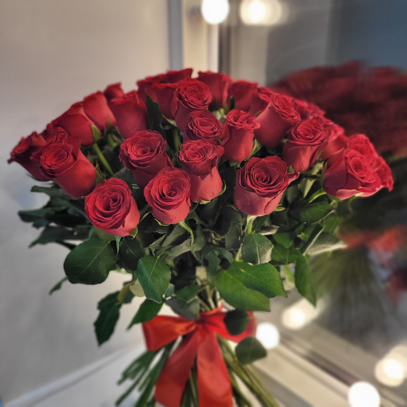 Bouquet of 55 Dutch roses (code 150), standart