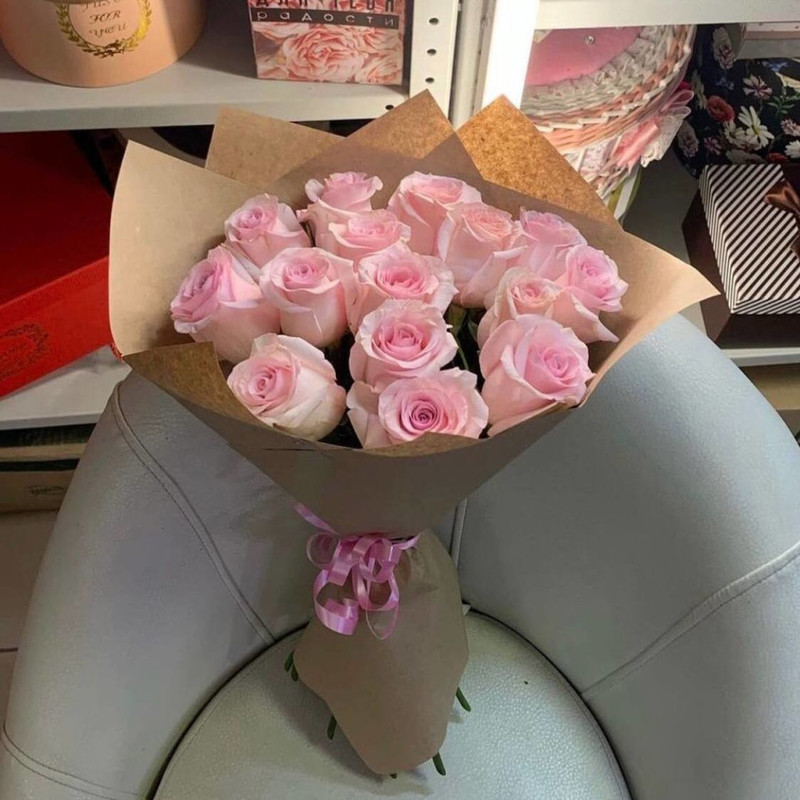 Roses pink, vendor code: 333047179, hand-delivered to Moscow 
