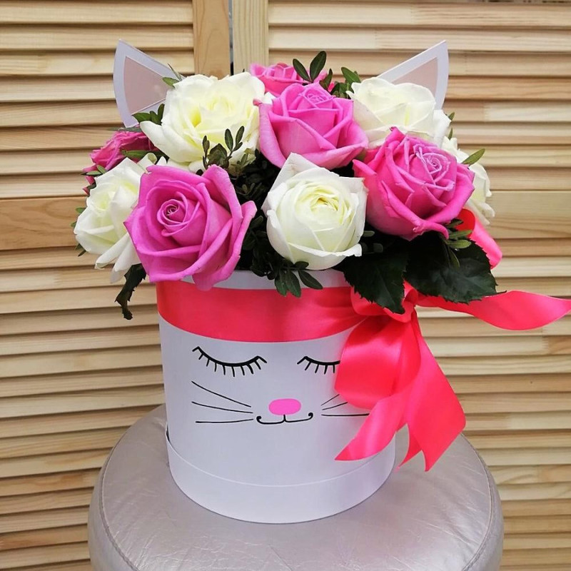 Roses in a box "Kitty", standart