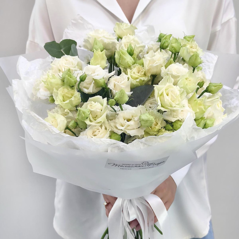 Lordship gentle bouquet of eustoma, standart
