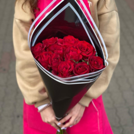 Букет из красных роз 40 см