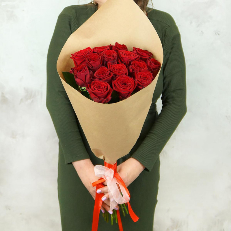 15 red roses in craft, standart