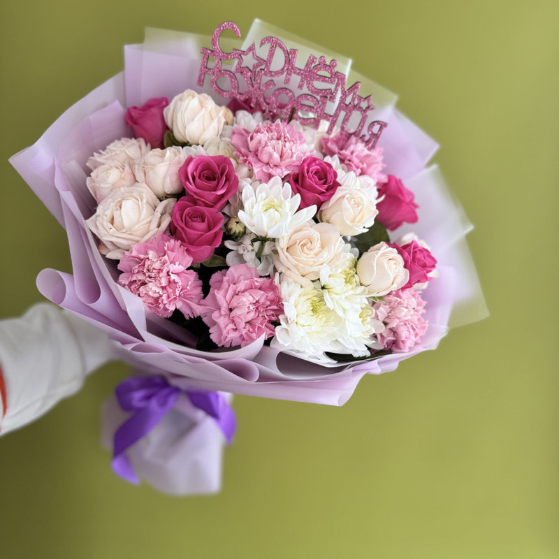 Delicate bouquet with topper, standart