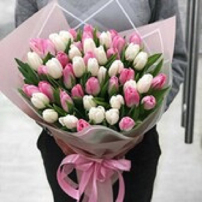 Букет из белых и розовых тюльпанов, стандартный