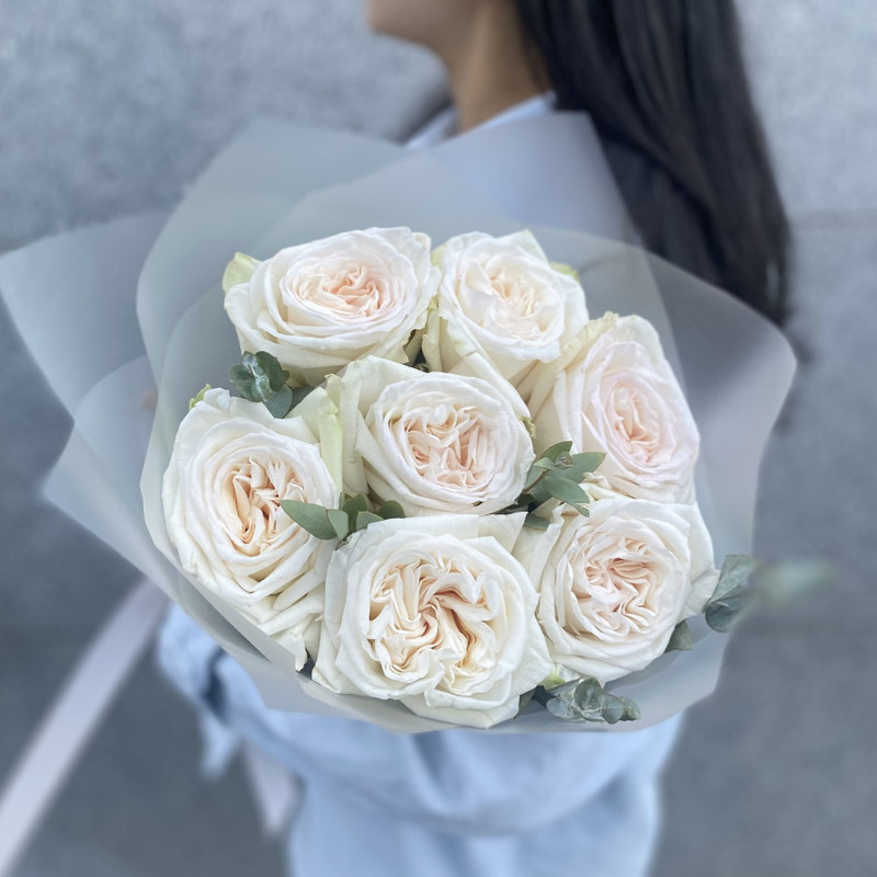Bouquet of 7 fragrant peony roses Whita O'hara, standart