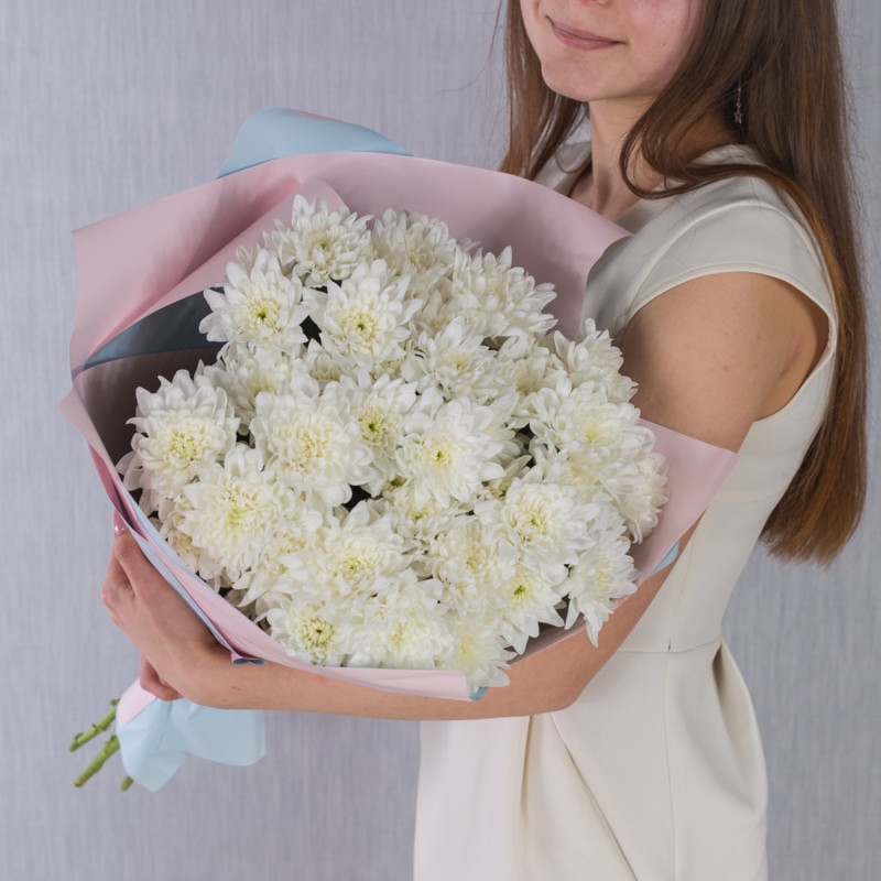 Bouquet of 7 white chrysanthemums No. 35836, standart