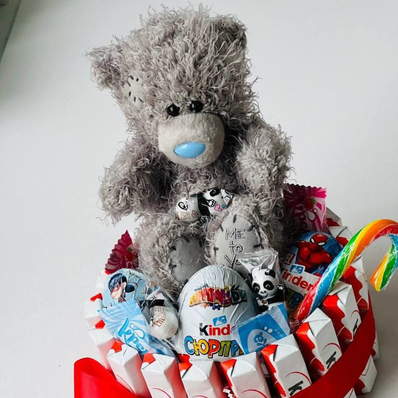 Kinder cake with a toy, standart