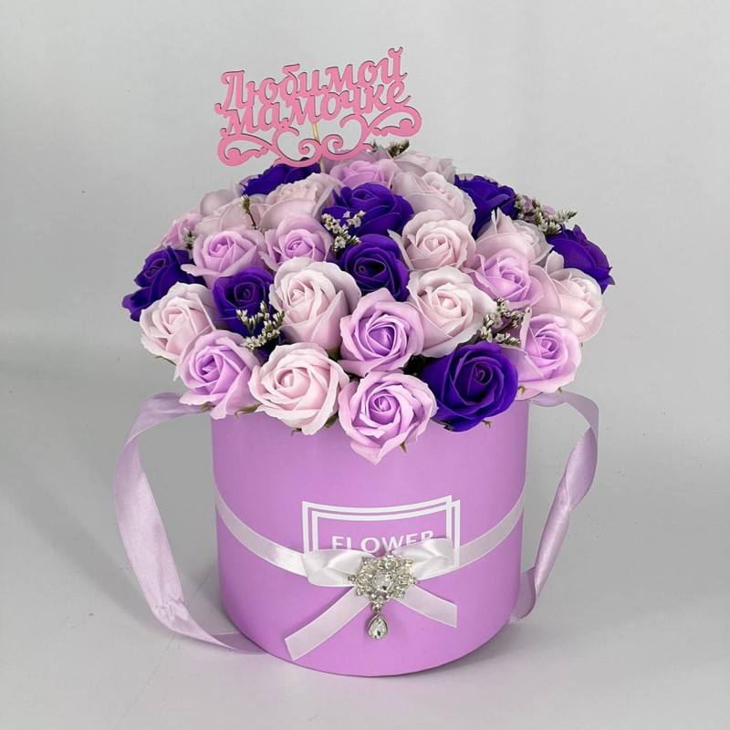 Soap roses in a hat box, standart