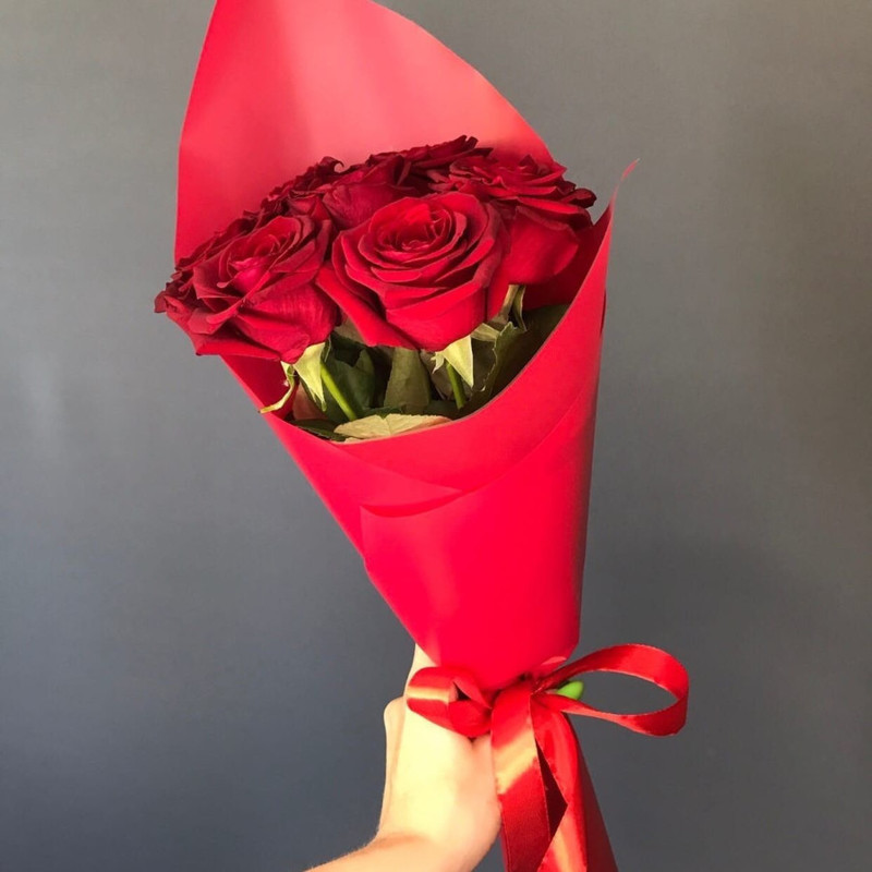 Bouquet of 7 red roses, standart