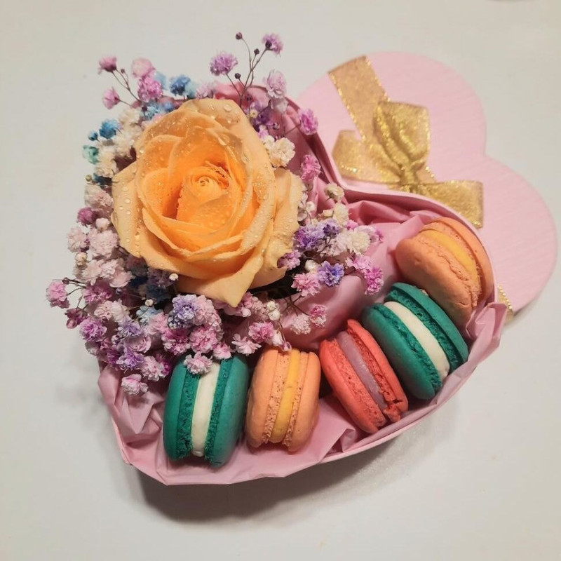 Heart with Macaroons, standart