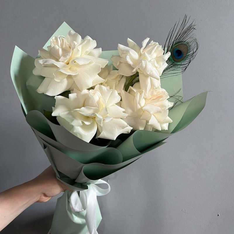 Bouquet of white French roses, standart