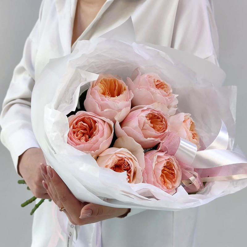 Персиковая нежность моно-букет пионовидных роз, стандартный