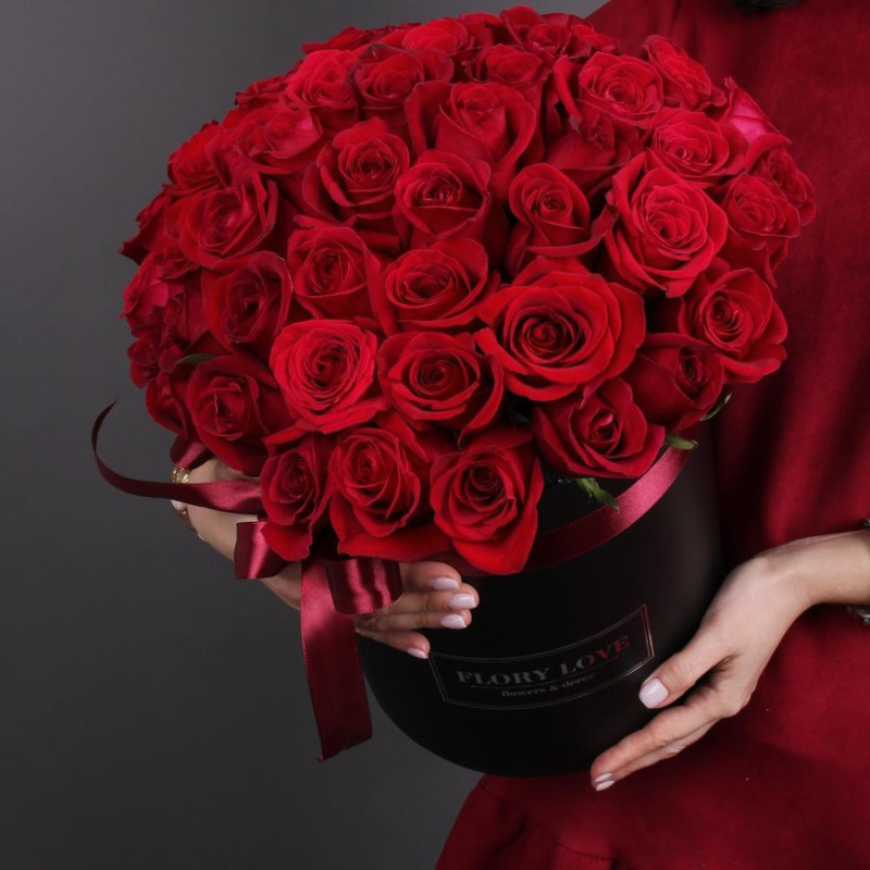 51 roses in a hatbox, mini