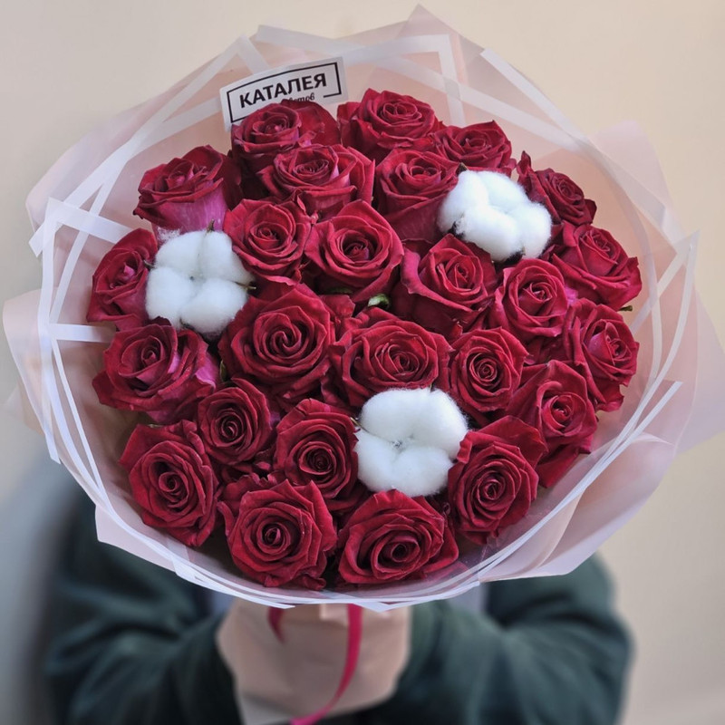 bouquet of red roses with cotton, standart