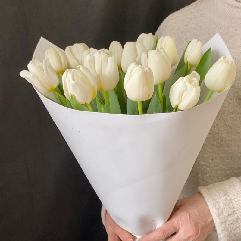 Bouquet of 15 white tulips, standart