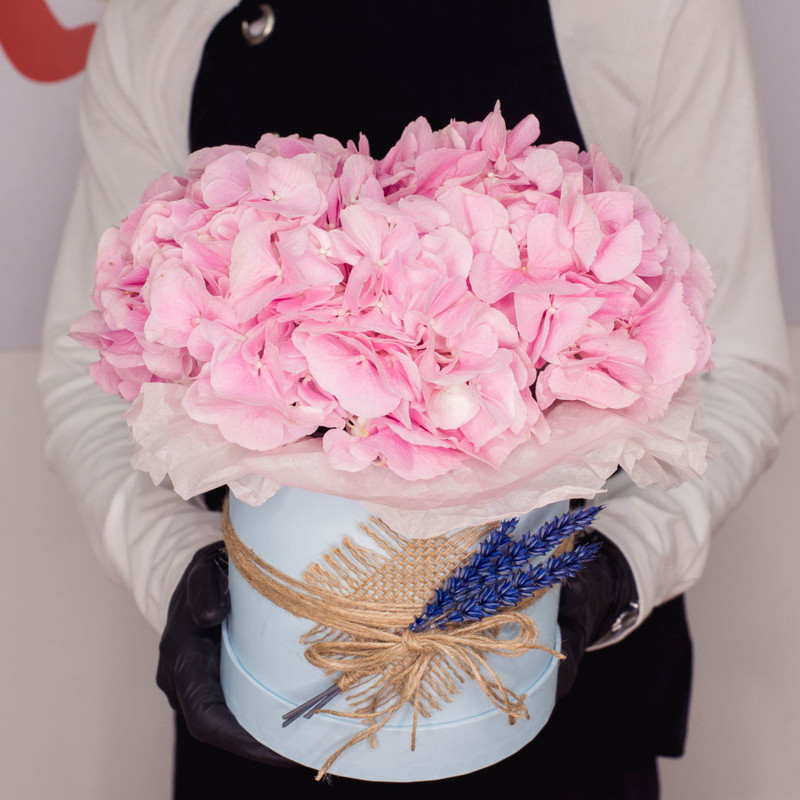 "Love is" XXXXXL pink hydrangea in a hat box, standart