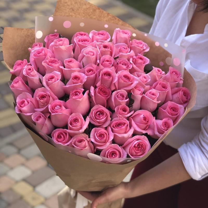 51 pink rose, vendor code: 333024816, hand-delivered to Sochi