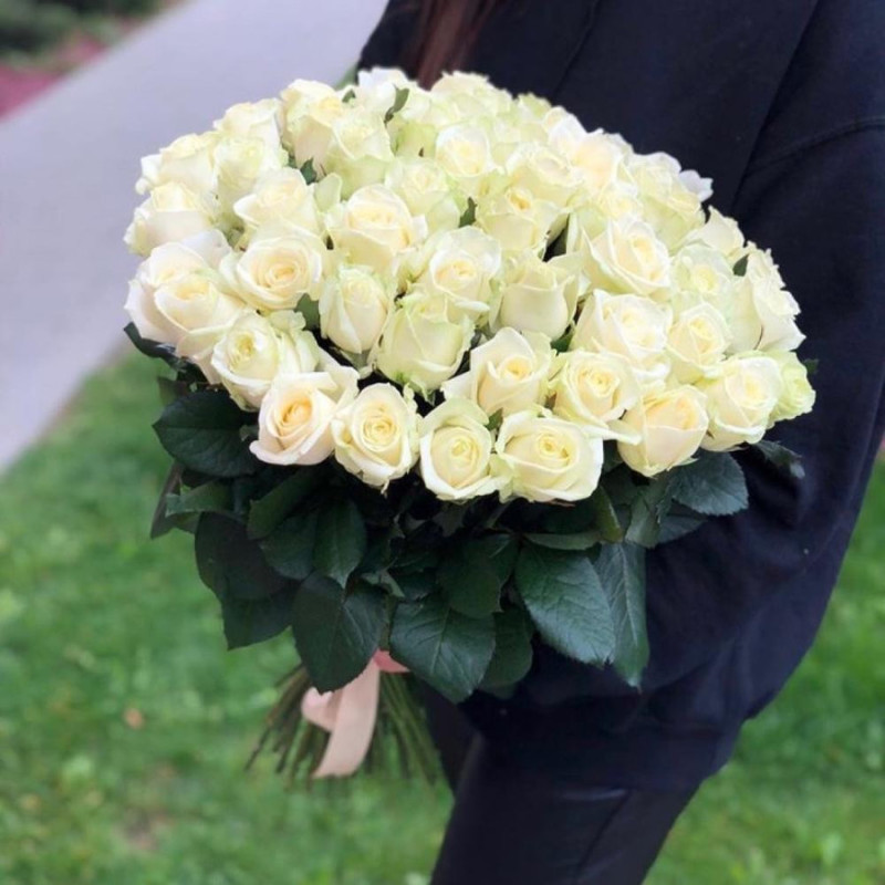 Bouquet of 51 white roses, standart