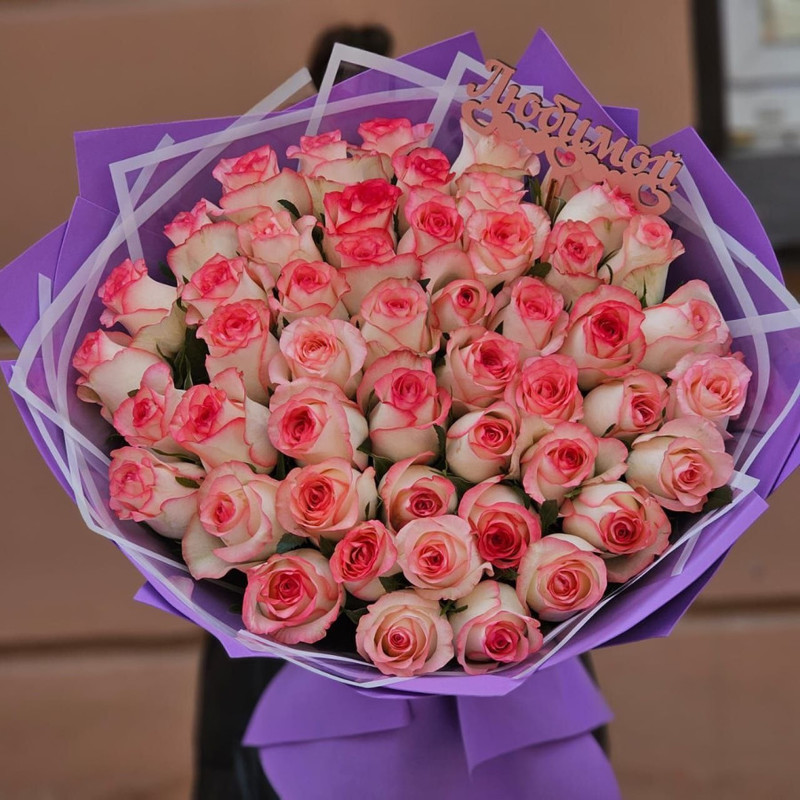 Bouquet of 51 roses in a package, standart