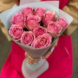 Букет из розовых роз 40 см