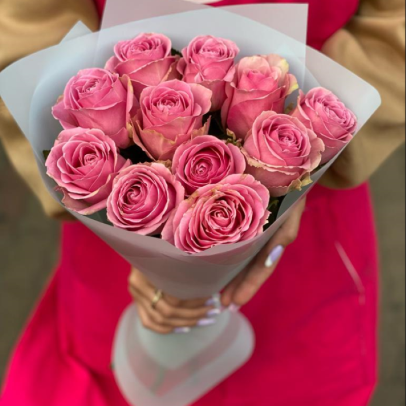 Букет из розовых роз 40 см, стандартный