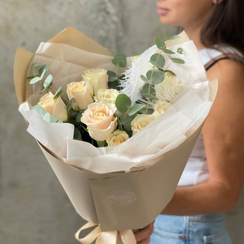 Bouquet “Angel” with delicate roses and eucalyptus, standart