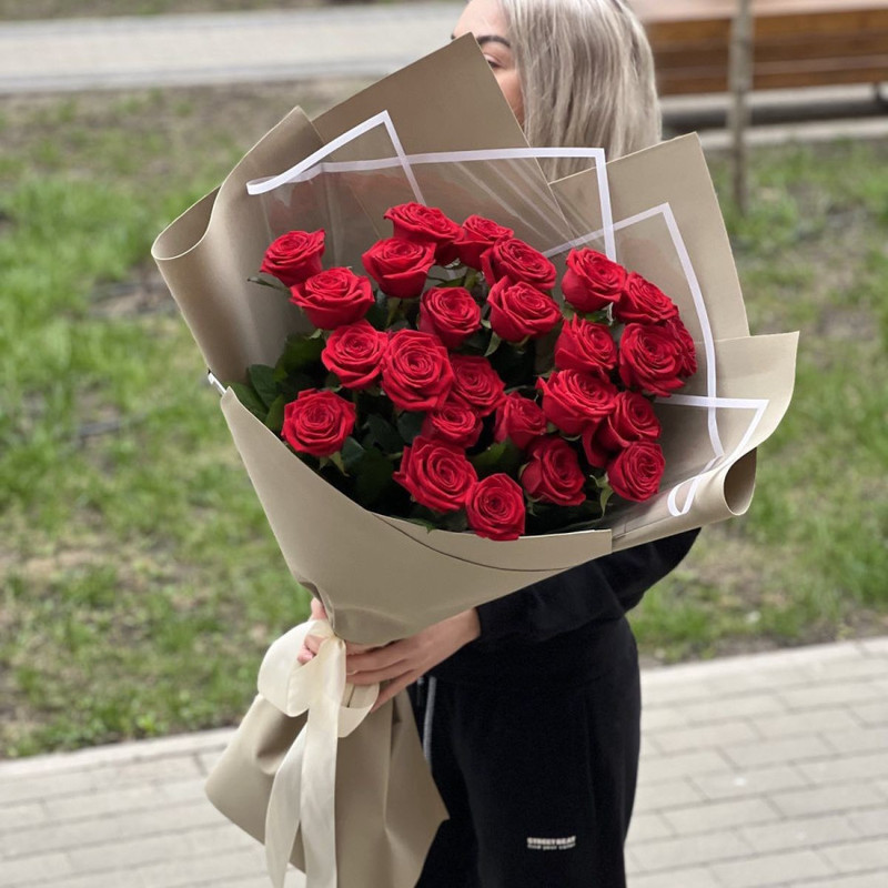 Bouquet of red roses 70 cm, standart