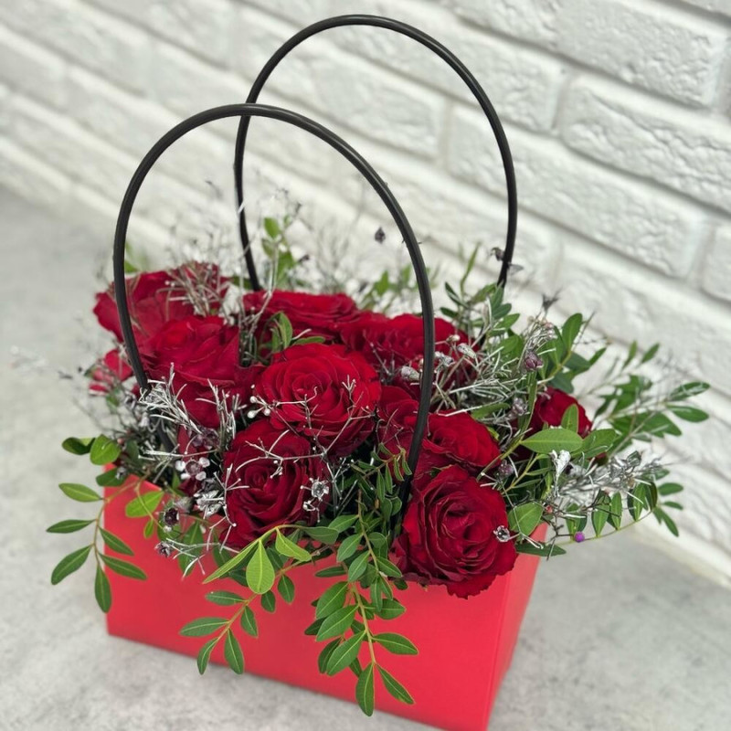 Flowers in a handbag, red roses with greenery, standart