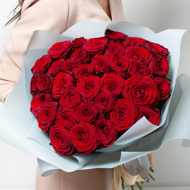 Бордовые / красные роз 35 шт. (40 см)