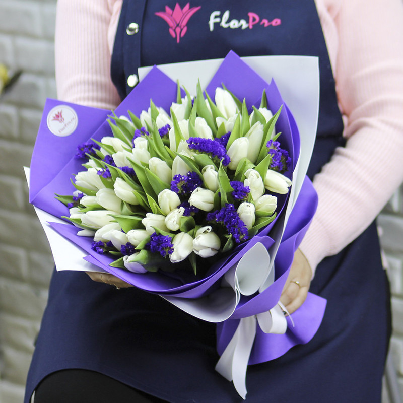 Bouquet "51 white tulips with statice in the package", standart
