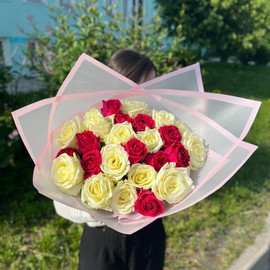 Bouquet of roses 25 pcs 40cm assorted