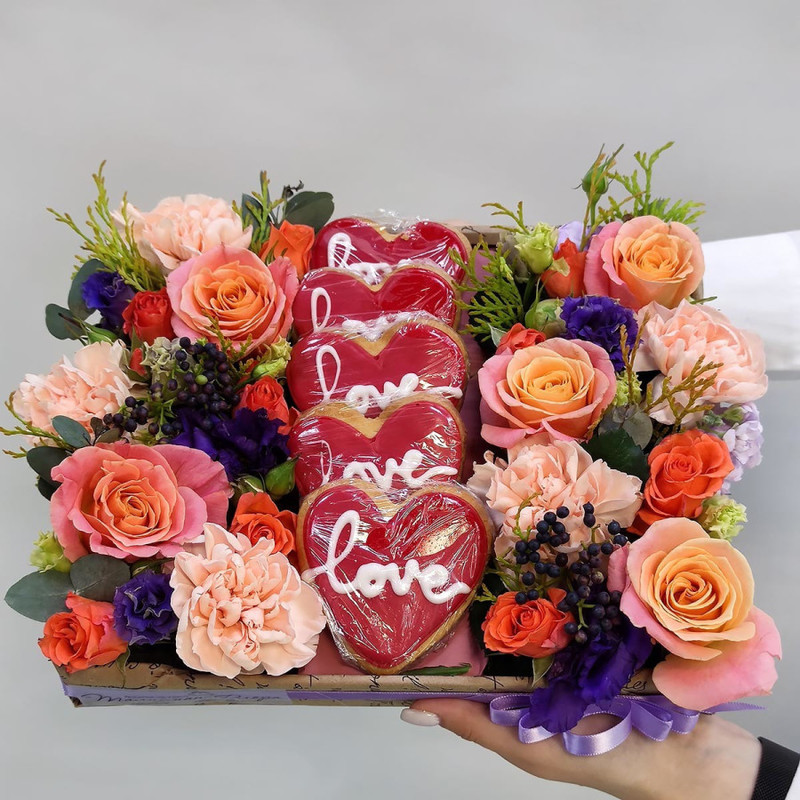 Gift composition with flowers and cookies Love, standart