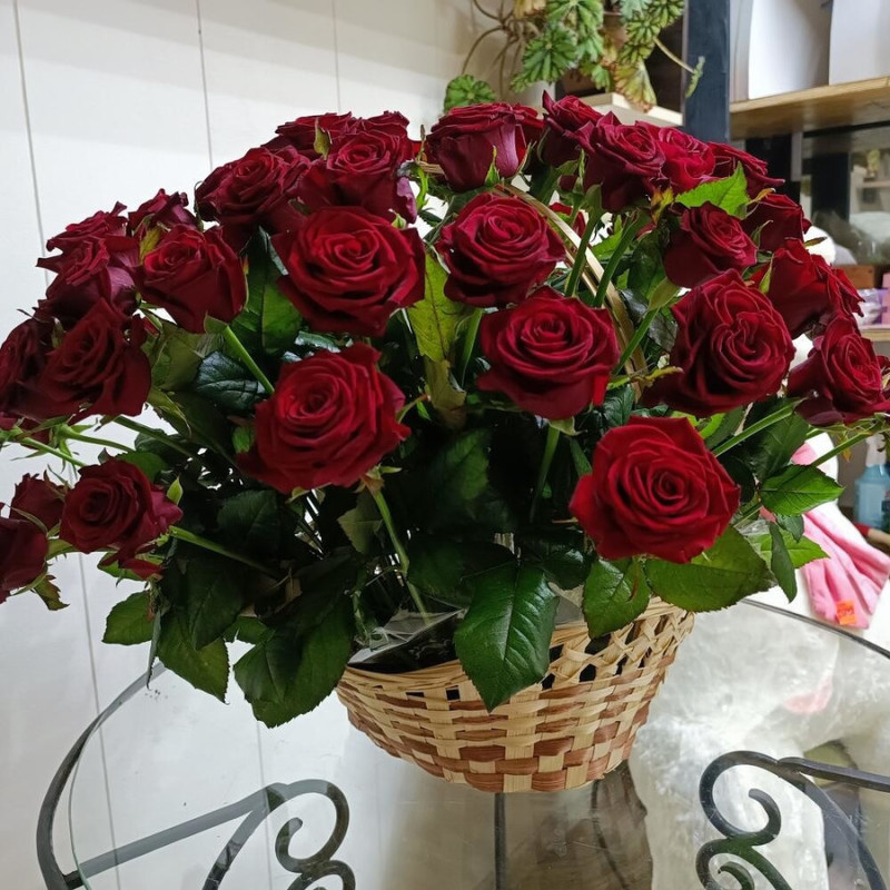 basket with roses, standart