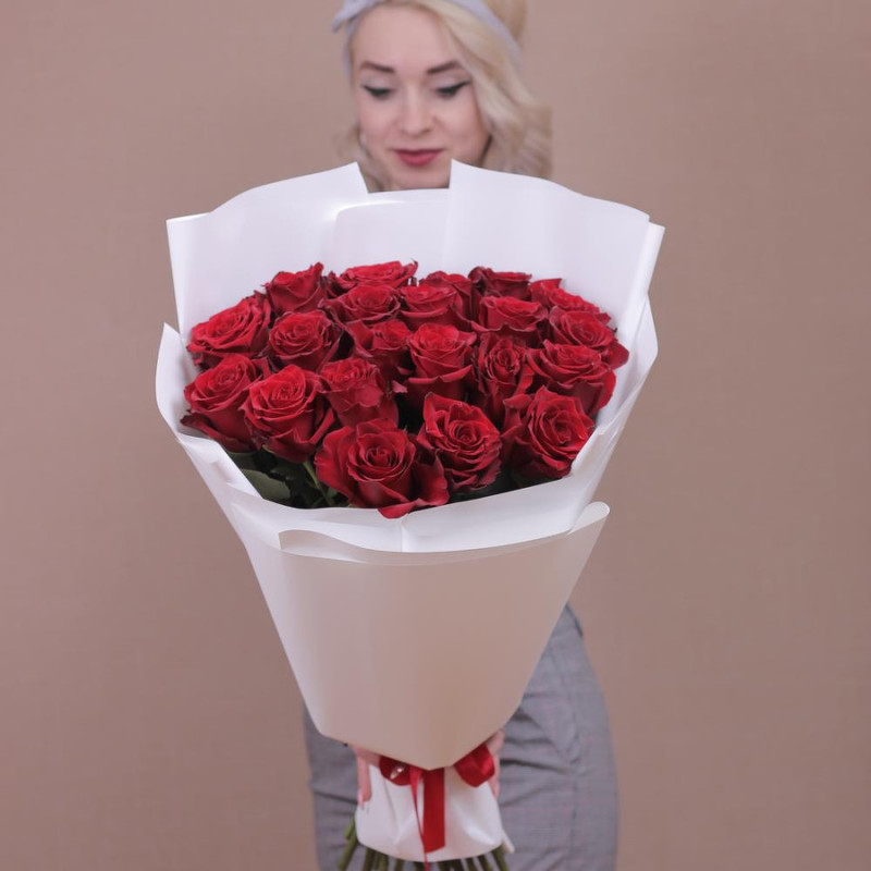 Букет из 25 роз "Красные розы", стандартный