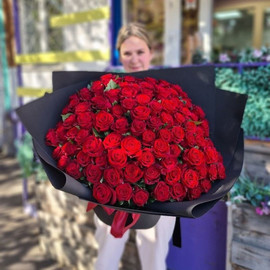 For your beloved 101 rose 60 cm is ideal