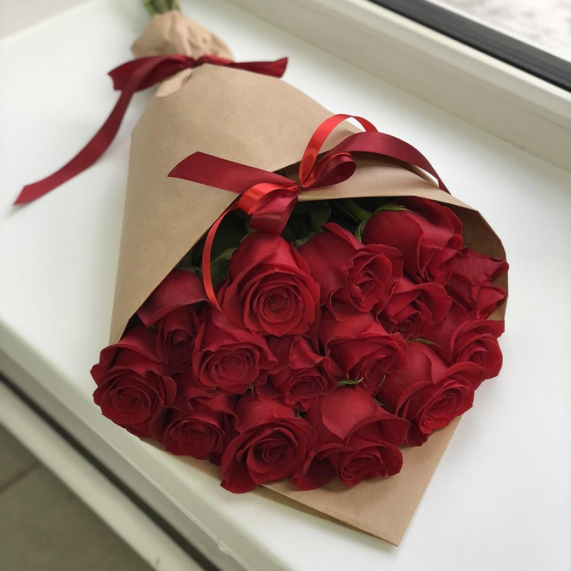15 red roses in craft, standart