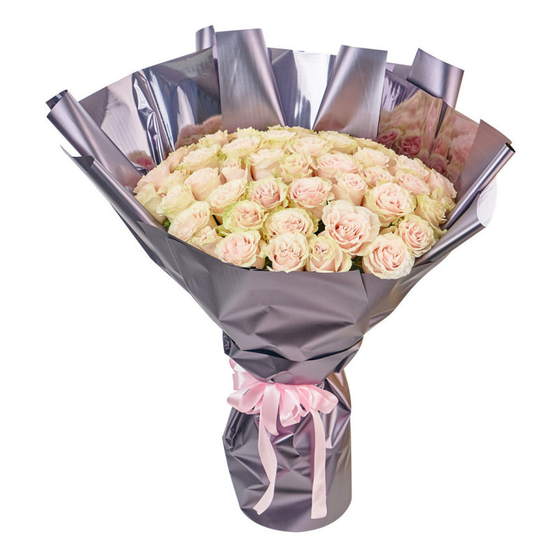 Букет из 51 нежно-розовой розы в упаковке, стандартный