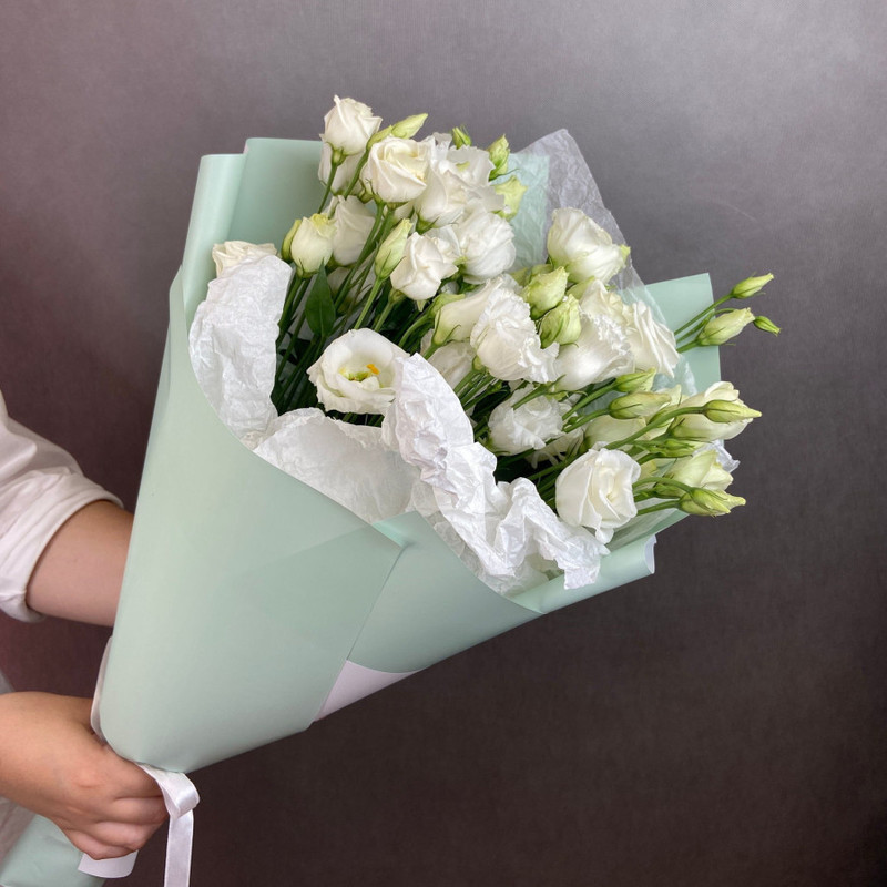 Bouquet of eustoma White, 60 cm 11 pcs, standart