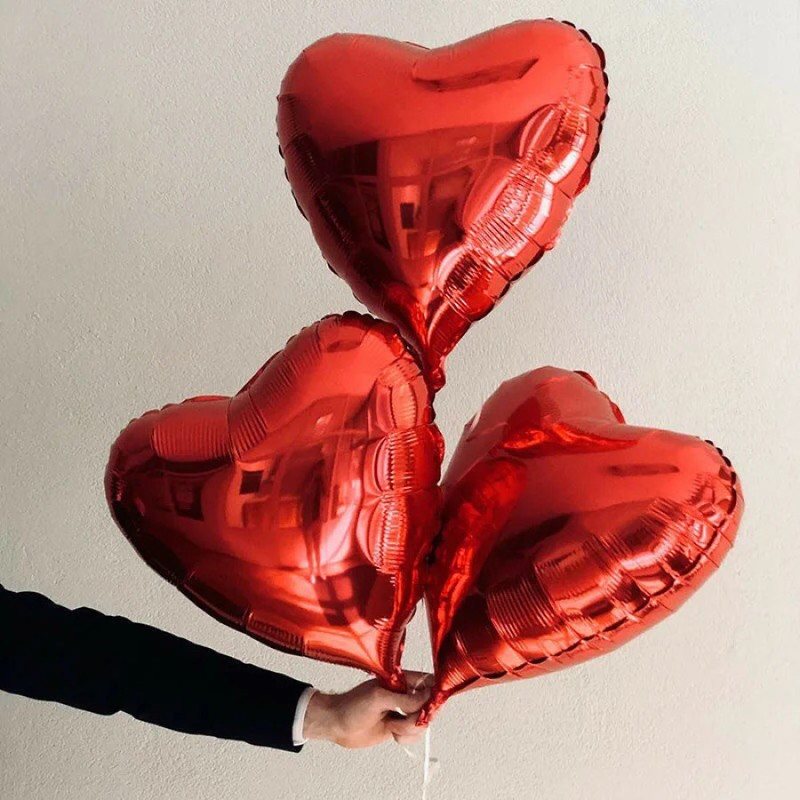 Bouquet of red hearts with helium, standart