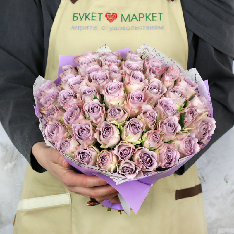 Bouquet of 51 lilac Kenyan roses 40 cm in a package, standart