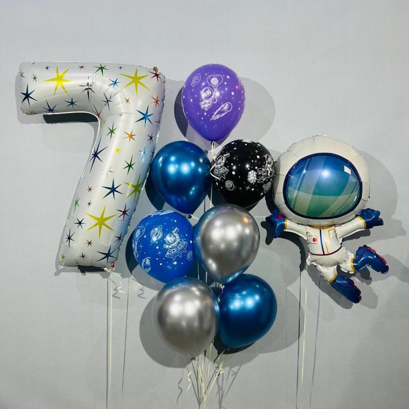 A set of balloons for a boy with an astronaut and a number, standart