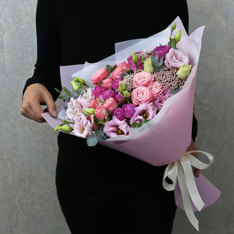 Bouquet of spray roses and eustoma "Floral poetry", standart
