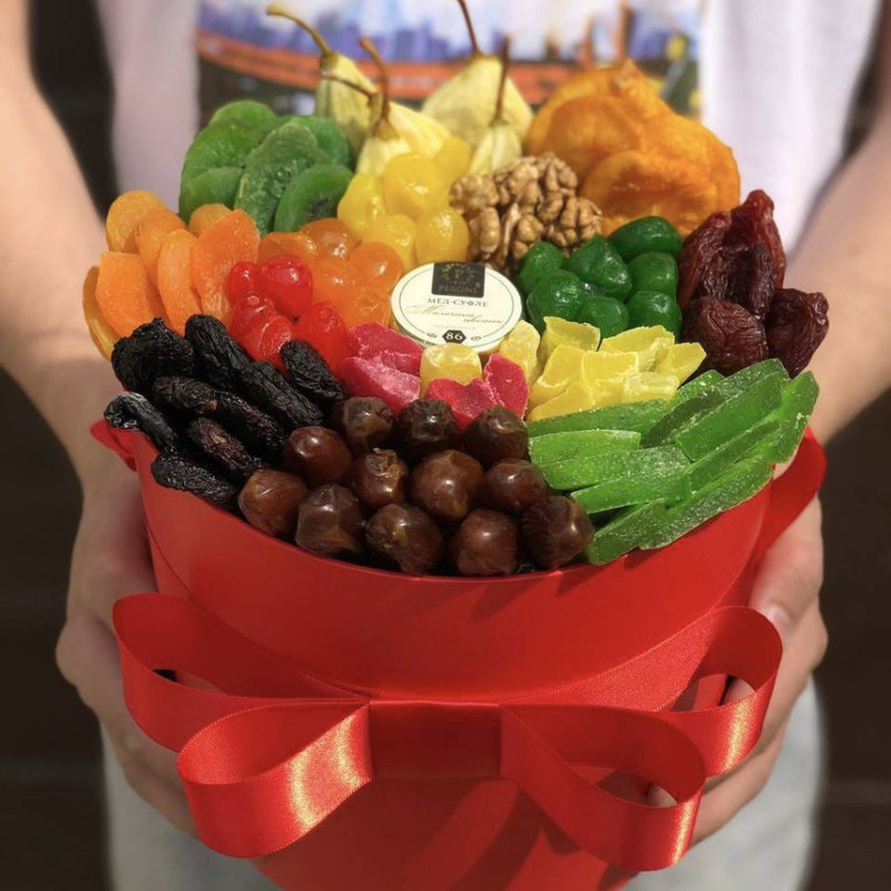 Bouquet of dried fruits with honey, standart