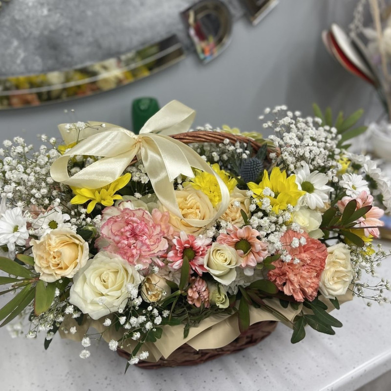 Basket with flowers, standart